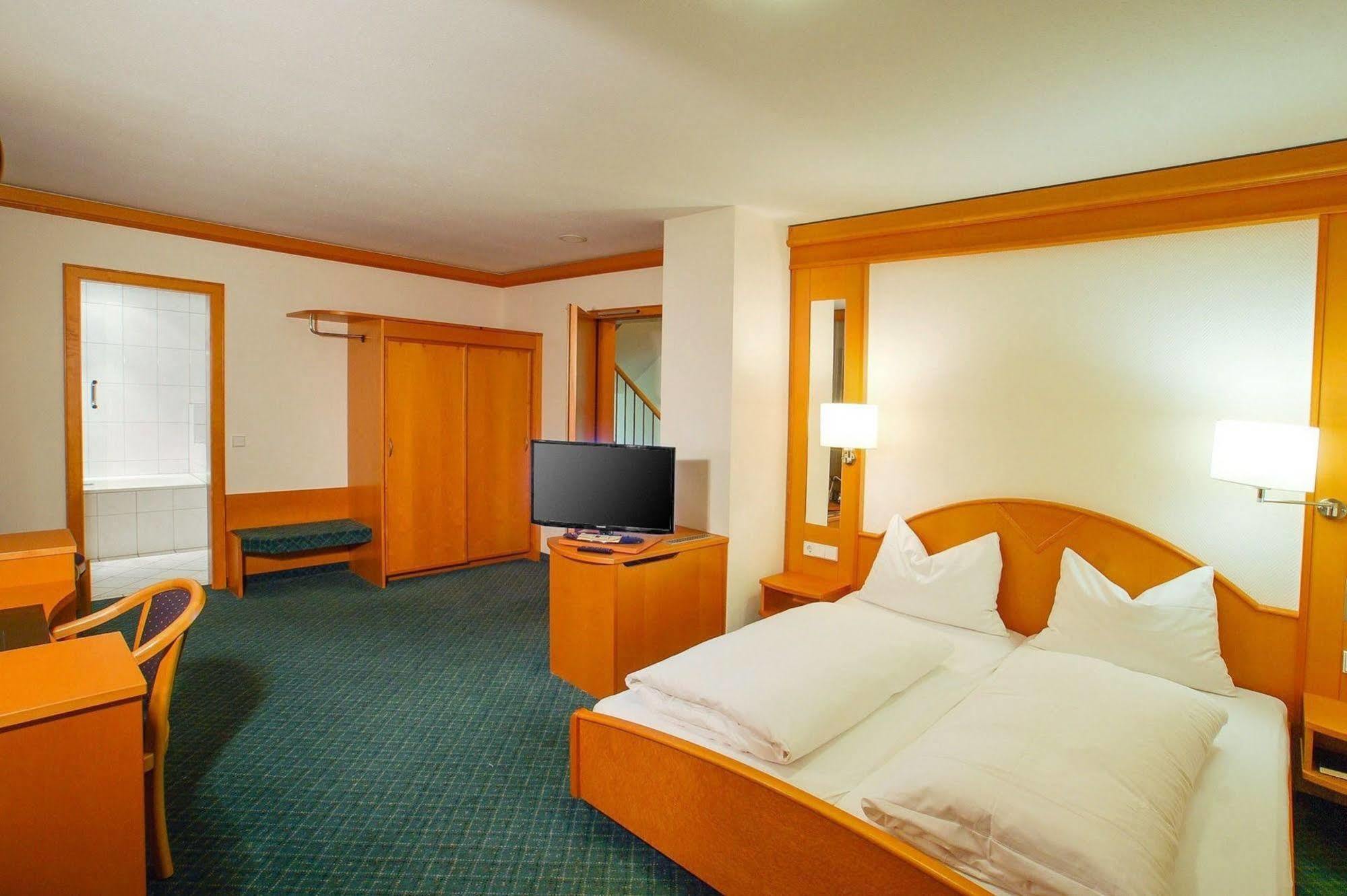 Hotel Winzerstube Ihringen Esterno foto